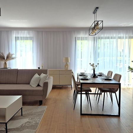 Willa Raclawicka Apartments Познан Екстериор снимка