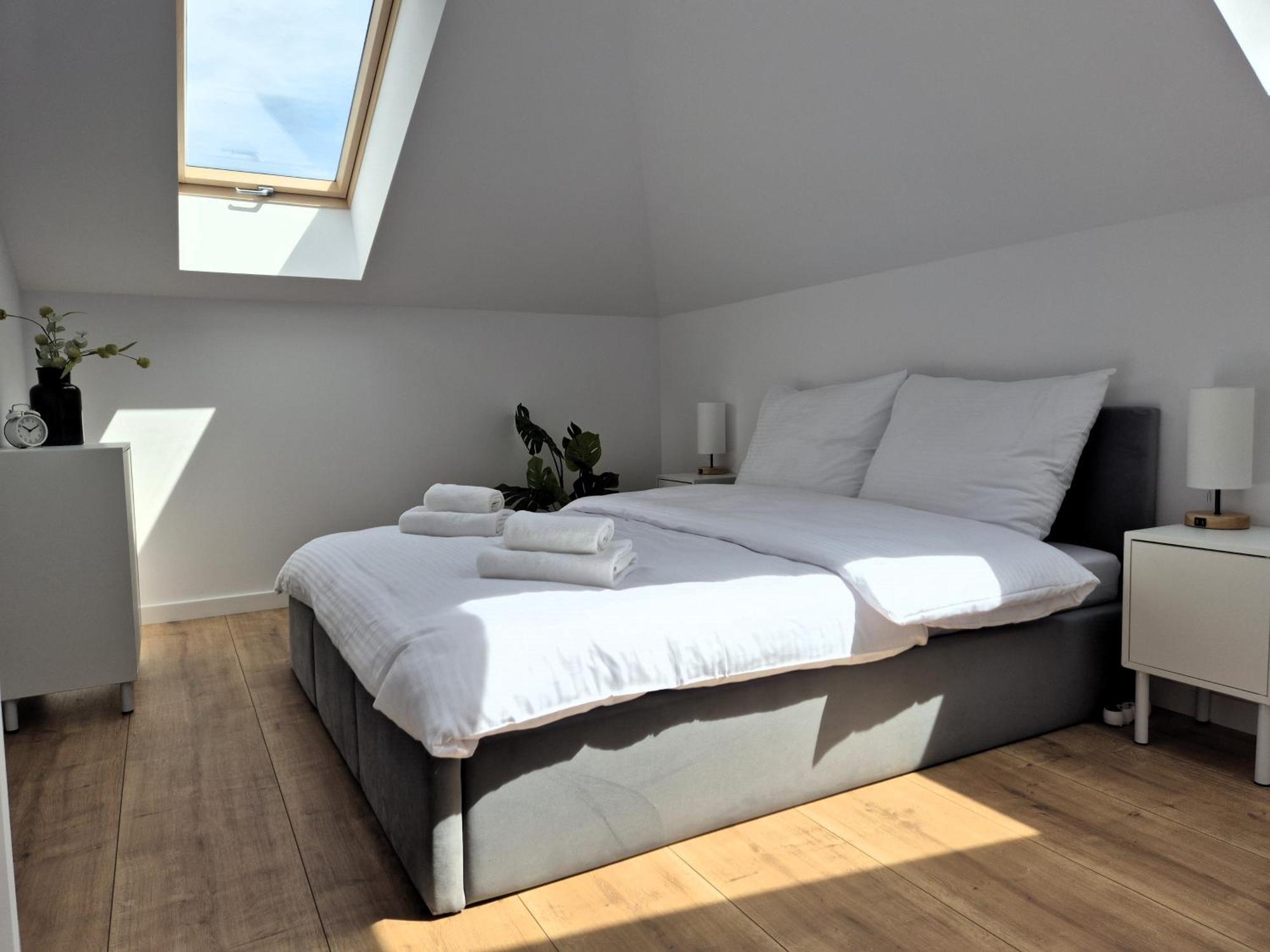 Willa Raclawicka Apartments Познан Екстериор снимка