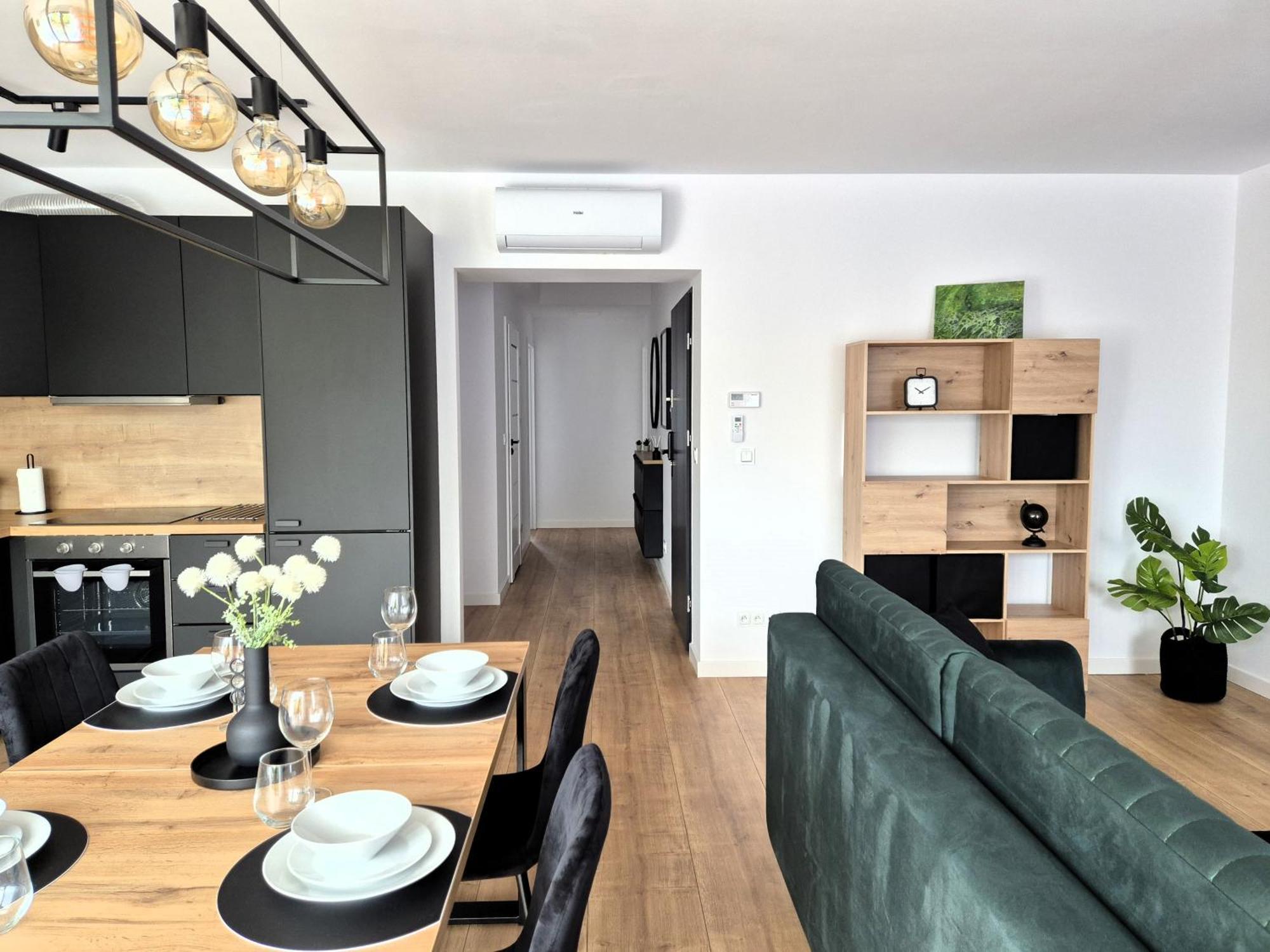 Willa Raclawicka Apartments Познан Екстериор снимка