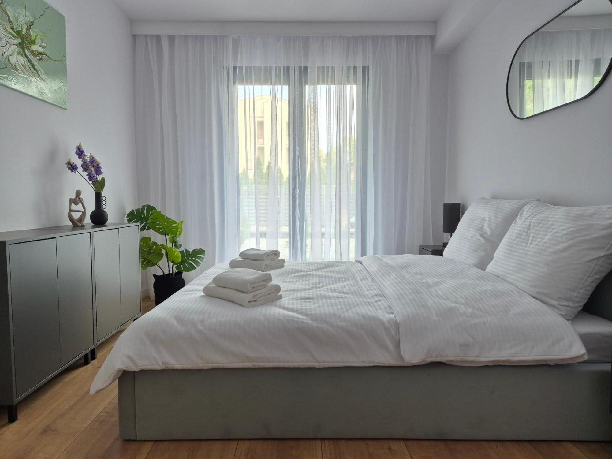 Willa Raclawicka Apartments Познан Екстериор снимка