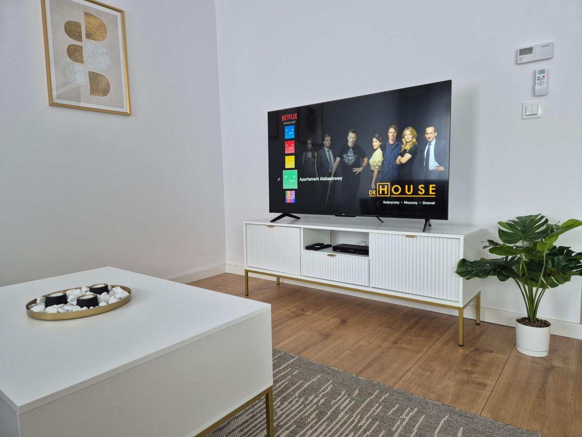 Willa Raclawicka Apartments Познан Екстериор снимка